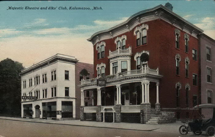 Capitol Theatre - Old Post Card